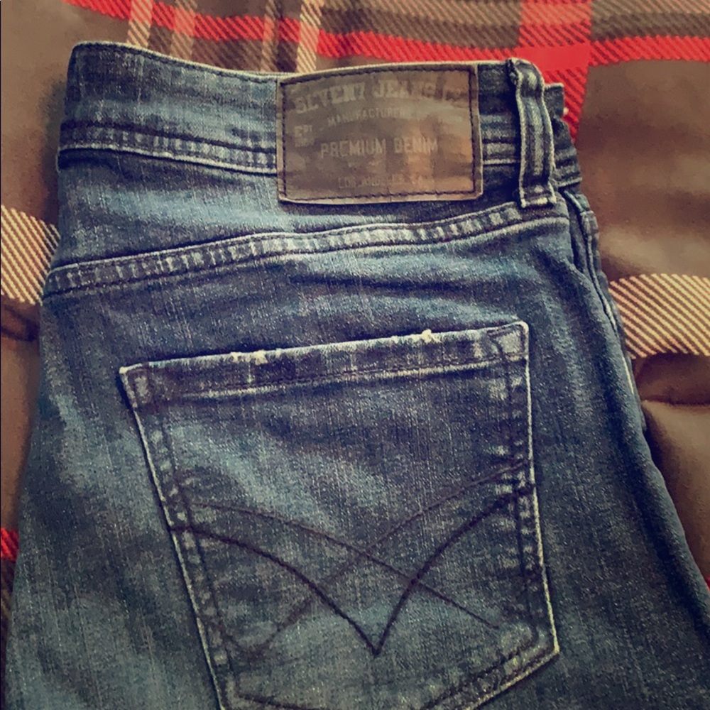 Brand new pair of Seven Jeans